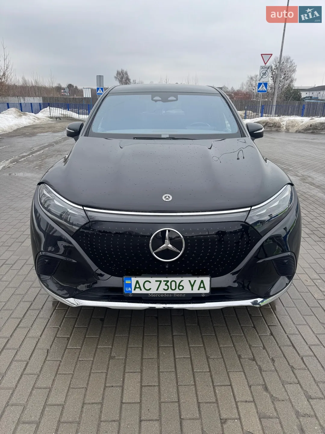 Mercedes-Benz EQS SUV, 2022