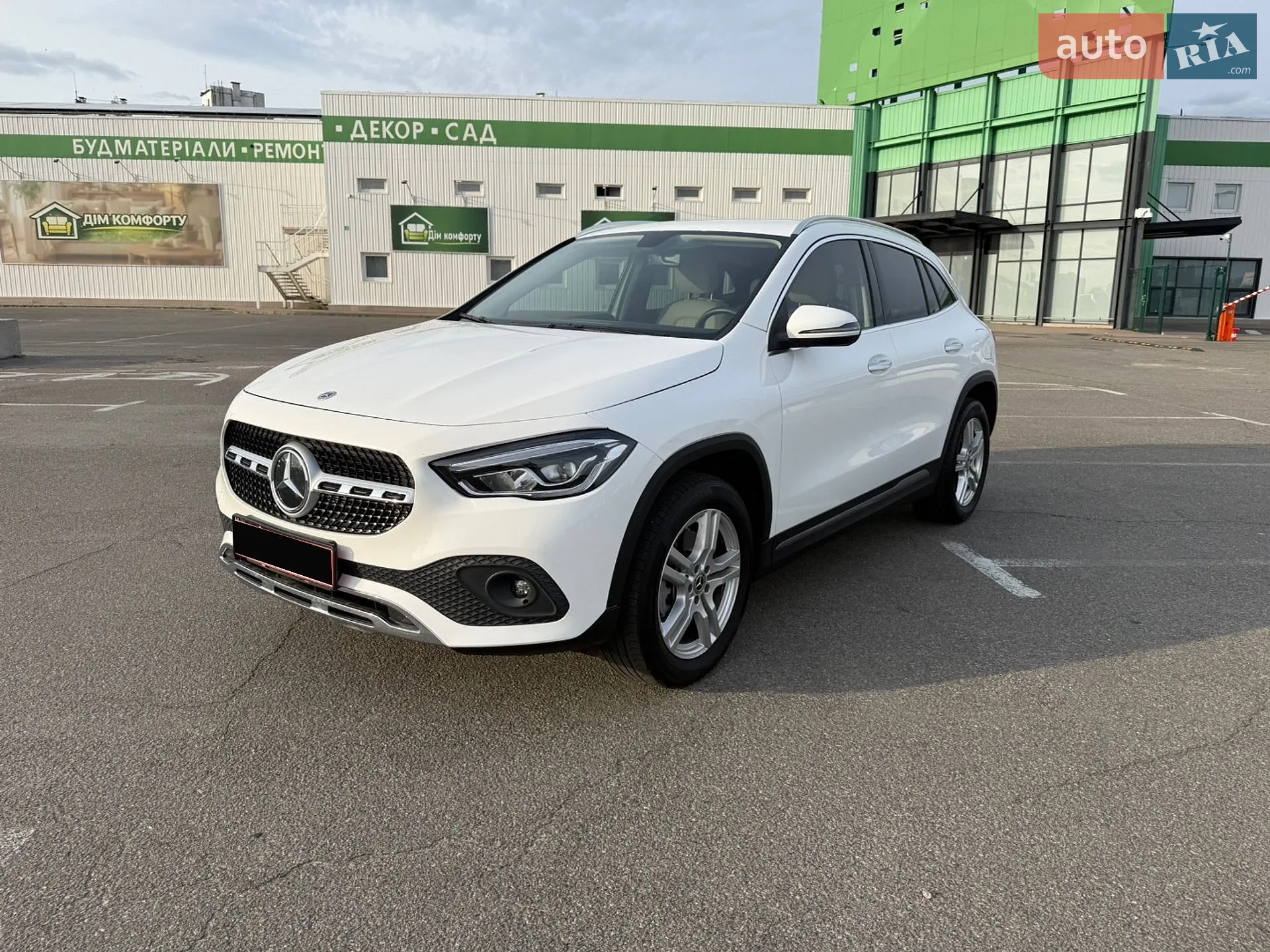 Mercedes-Benz GLA-Class, 2022