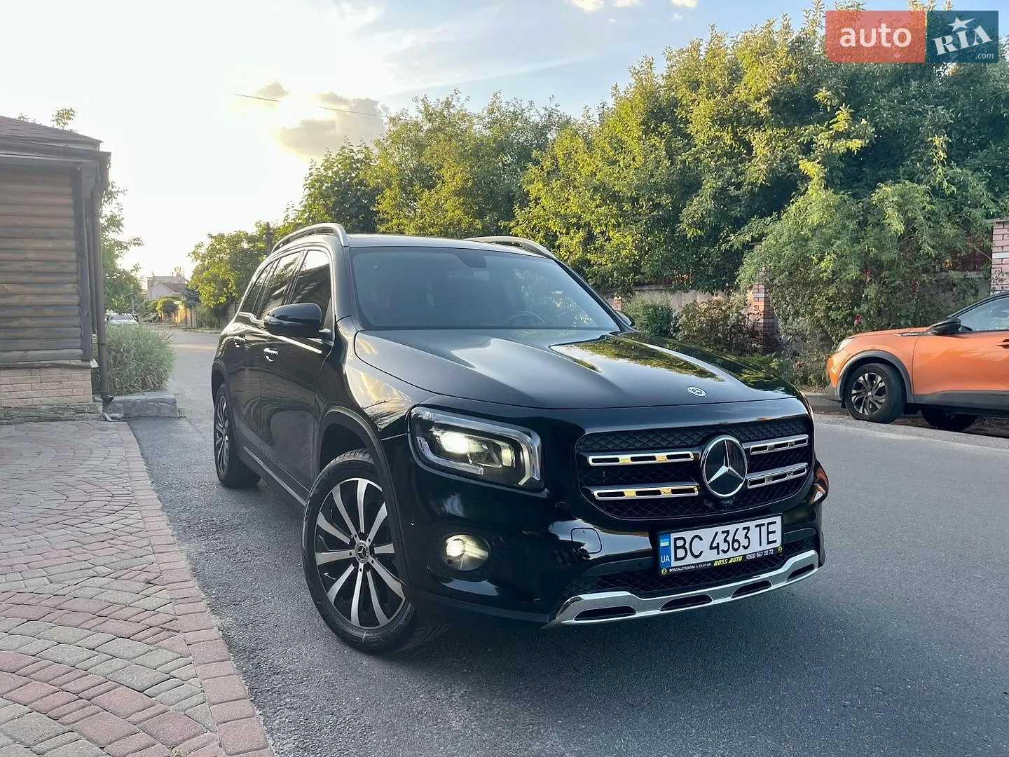 Mercedes-Benz GLB-Class, 2023