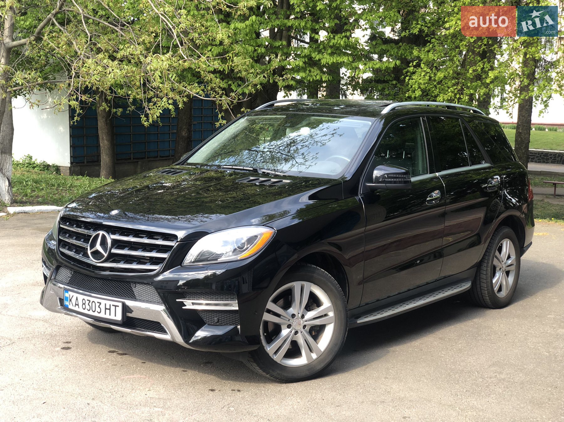 Mercedes-Benz M-Class, 2012
