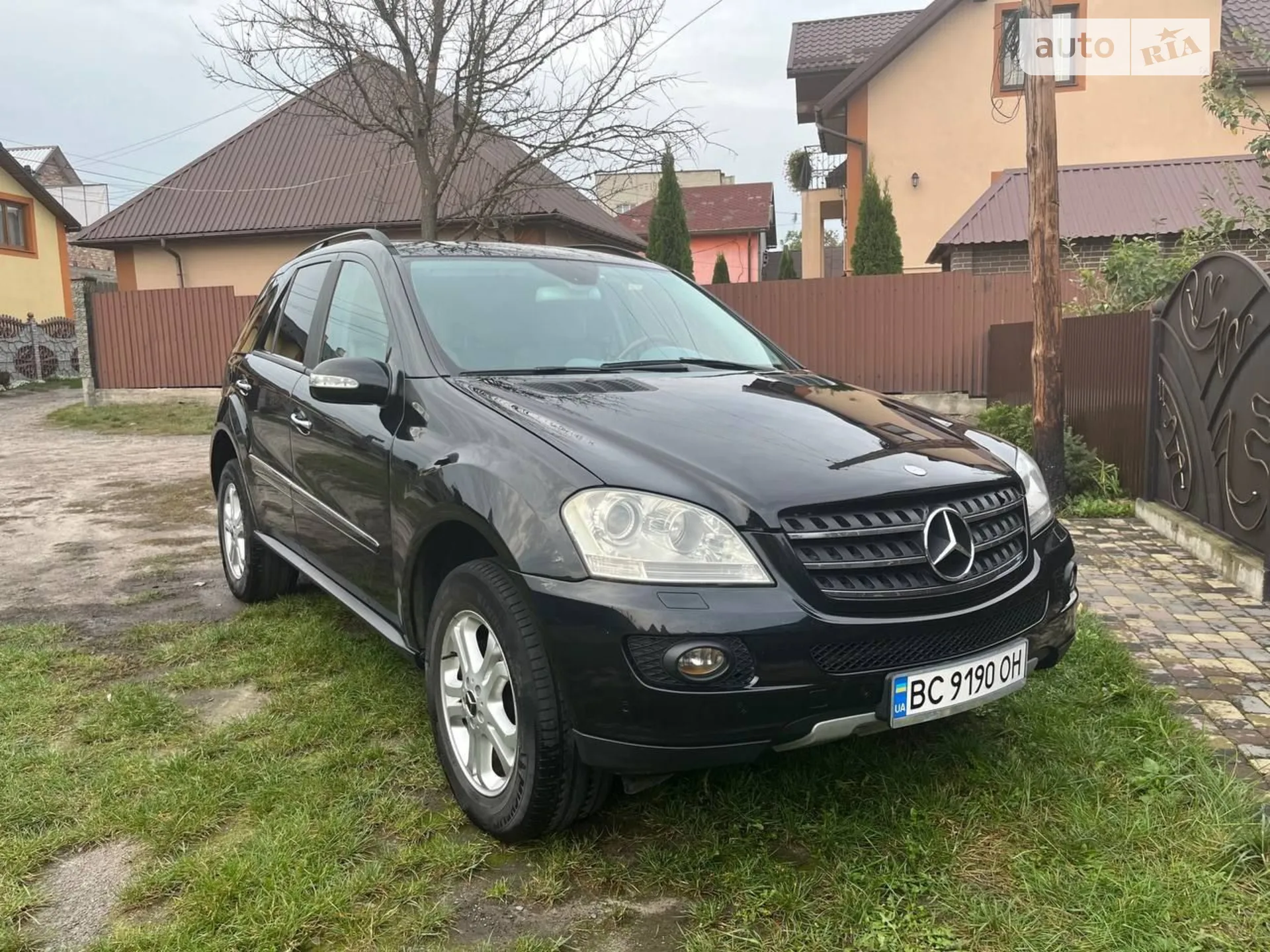 Mercedes-Benz M-Class, 2005