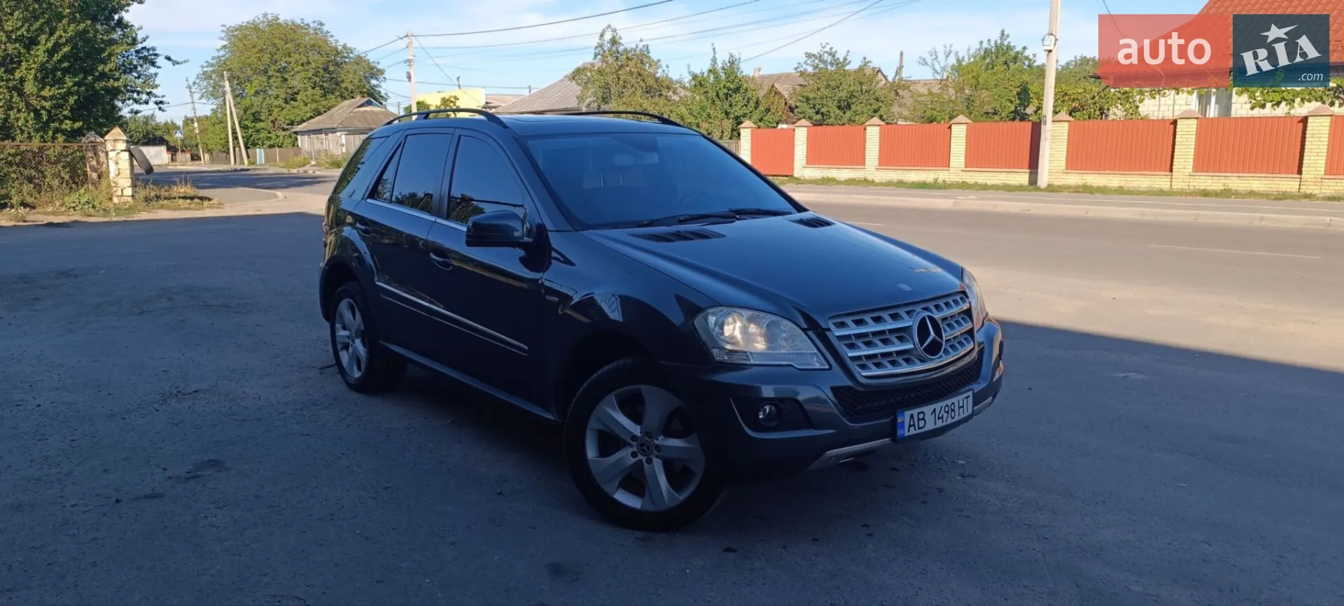 Mercedes-Benz M-Class, 2010