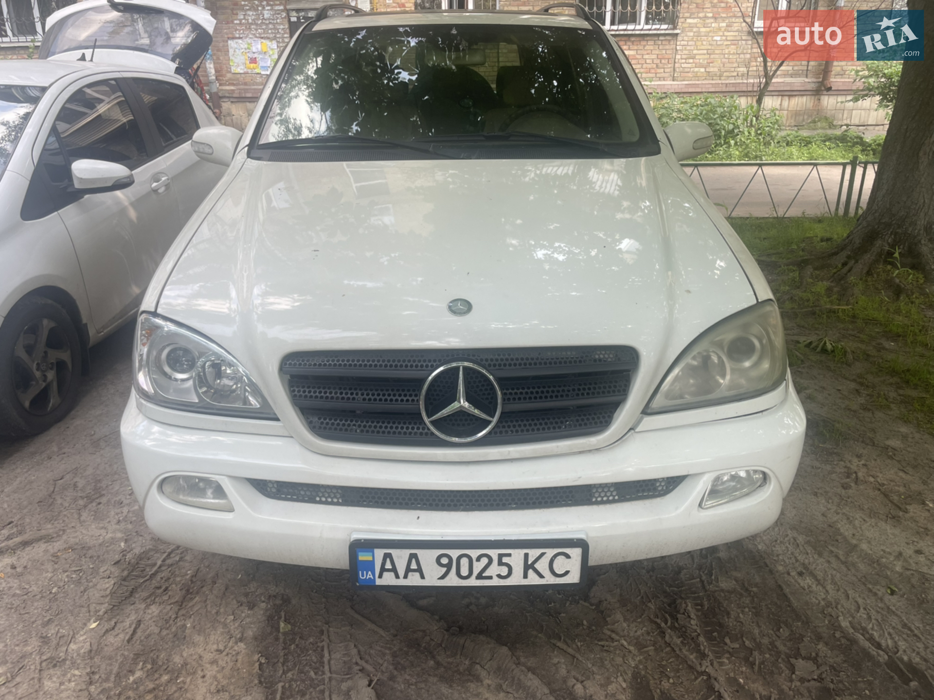Mercedes-Benz M-Class, 2002