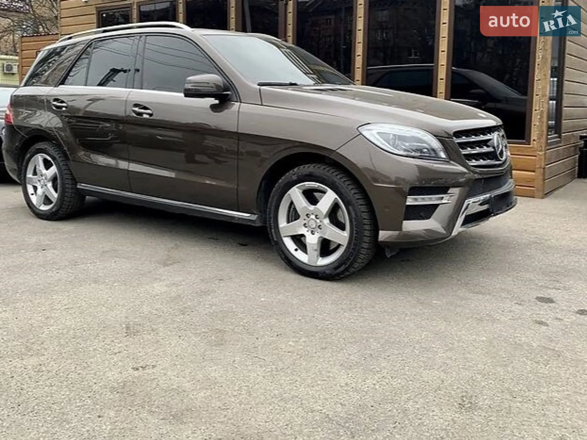 Mercedes-Benz M-Class, 2013