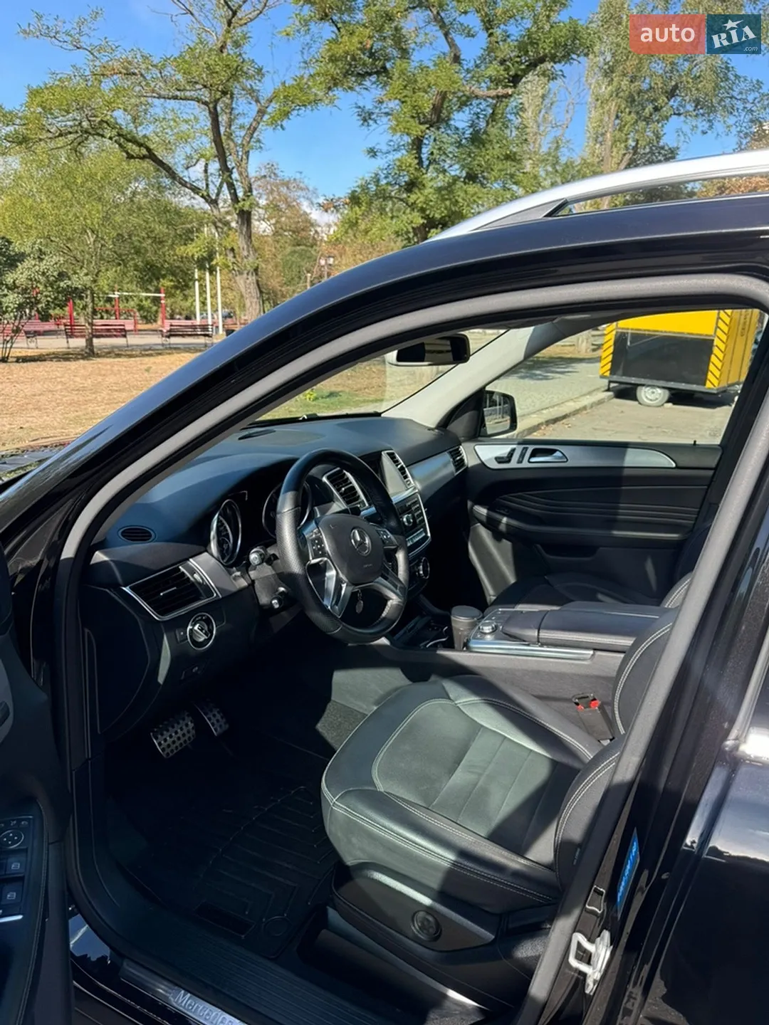 Mercedes-Benz M-Class, 2013
