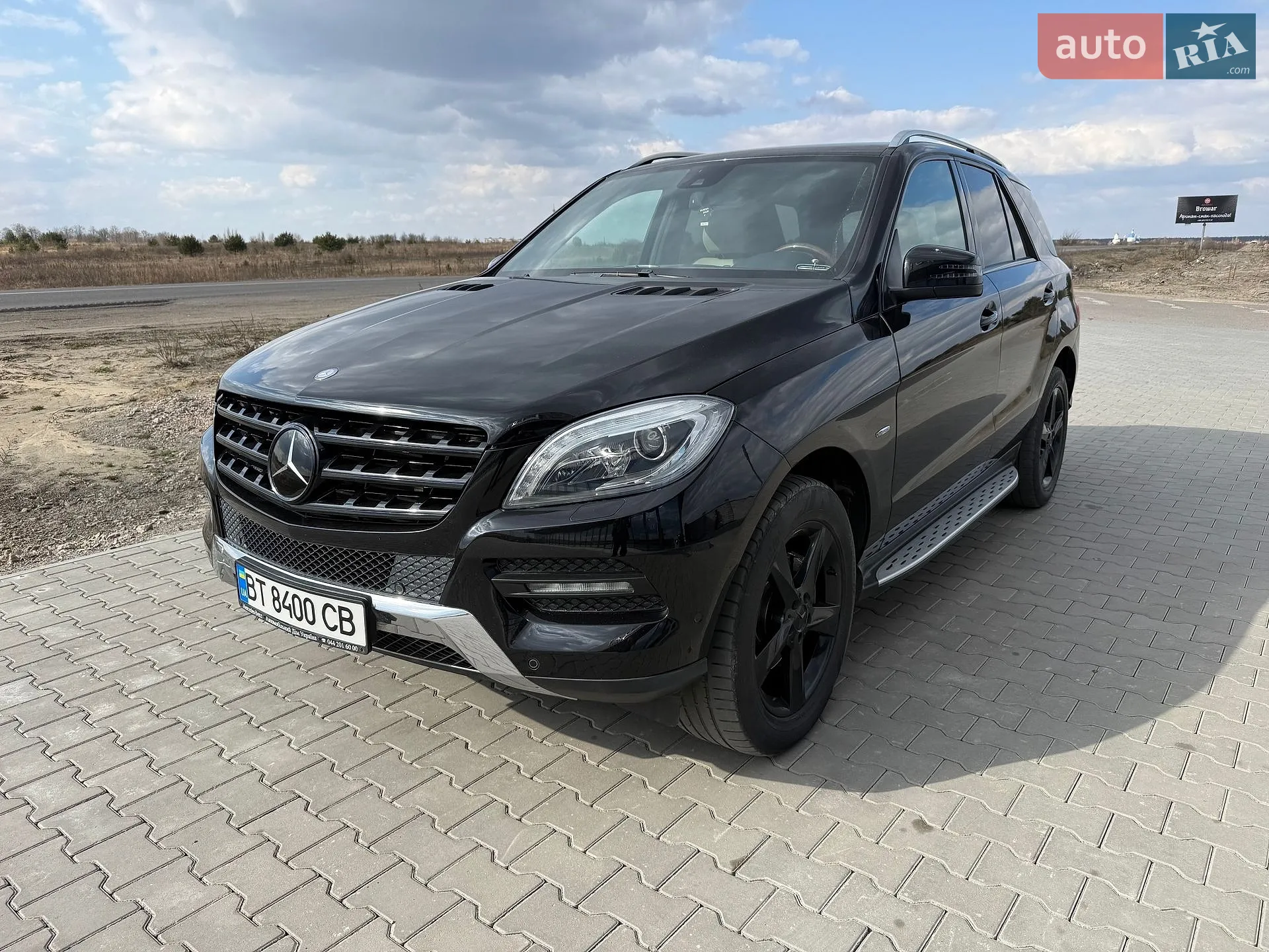 Mercedes-Benz M-Class, 2012