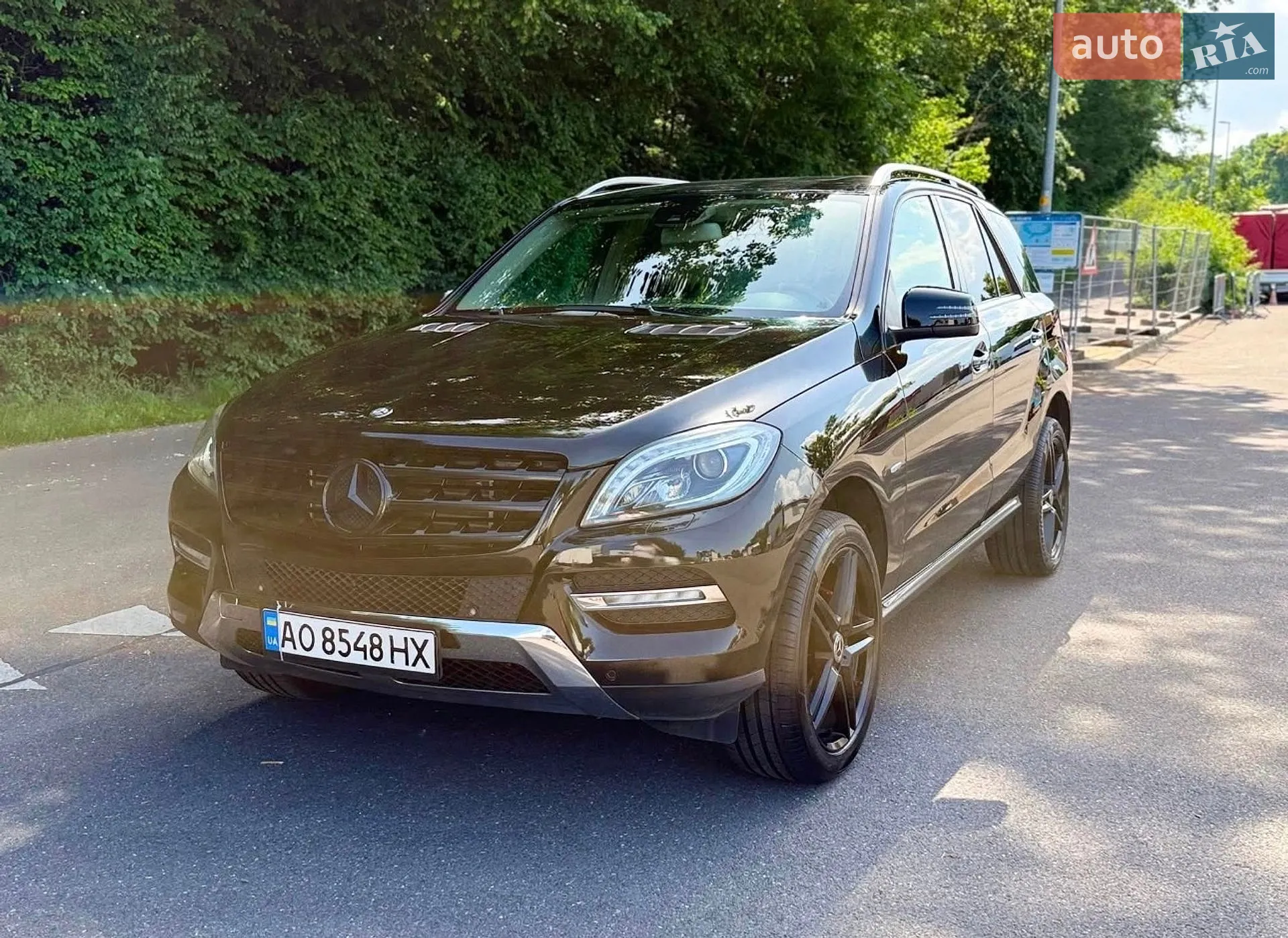 Mercedes-Benz M-Class, 2011