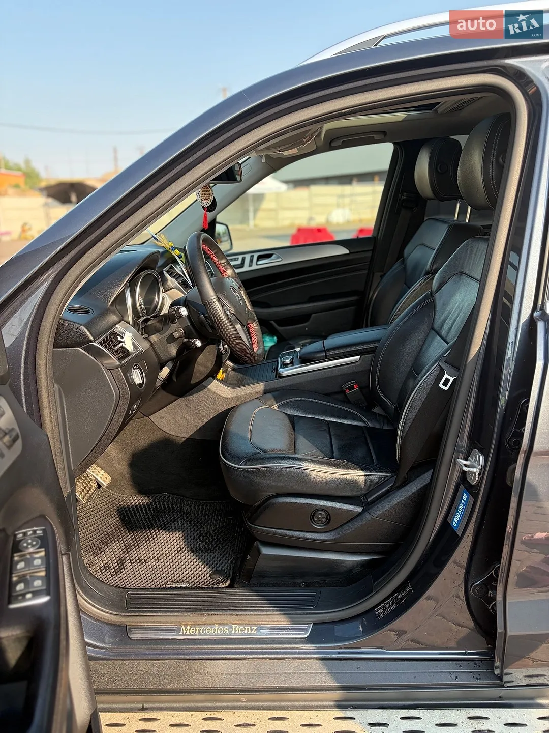Mercedes-Benz M-Class, 2013
