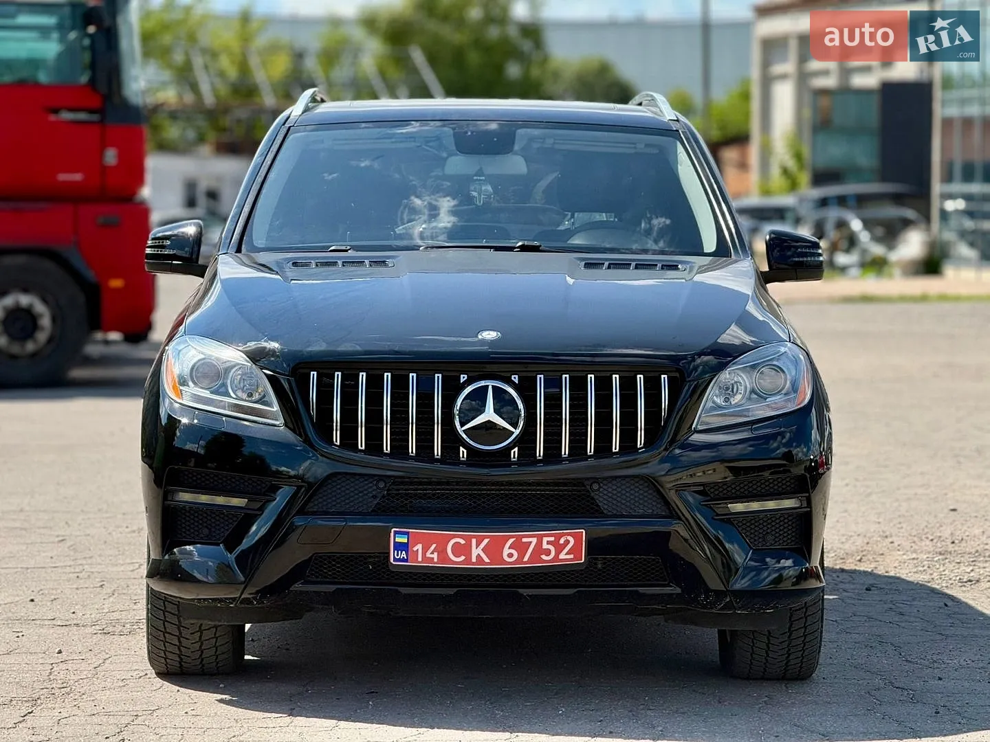 Mercedes-Benz M-Class, 2013