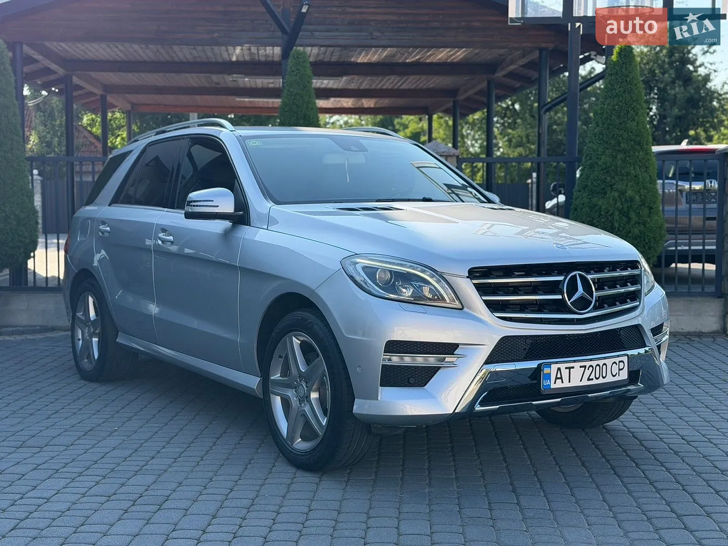 Mercedes-Benz M-Class, 2013