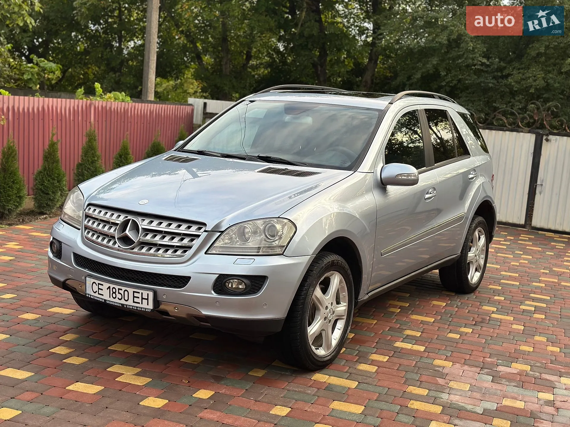 Mercedes-Benz M-Class, 2005