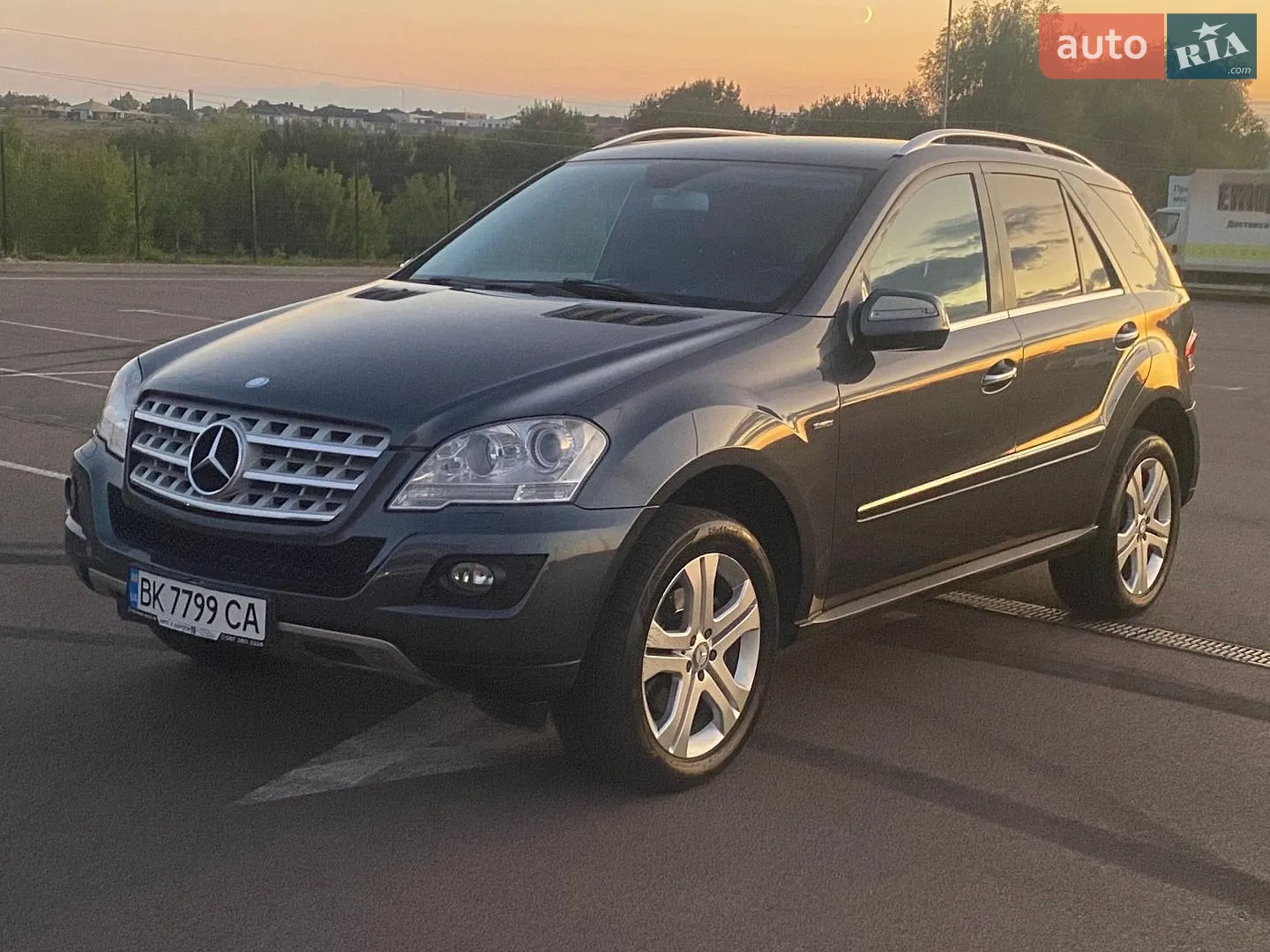 Mercedes-Benz M-Class, 2009
