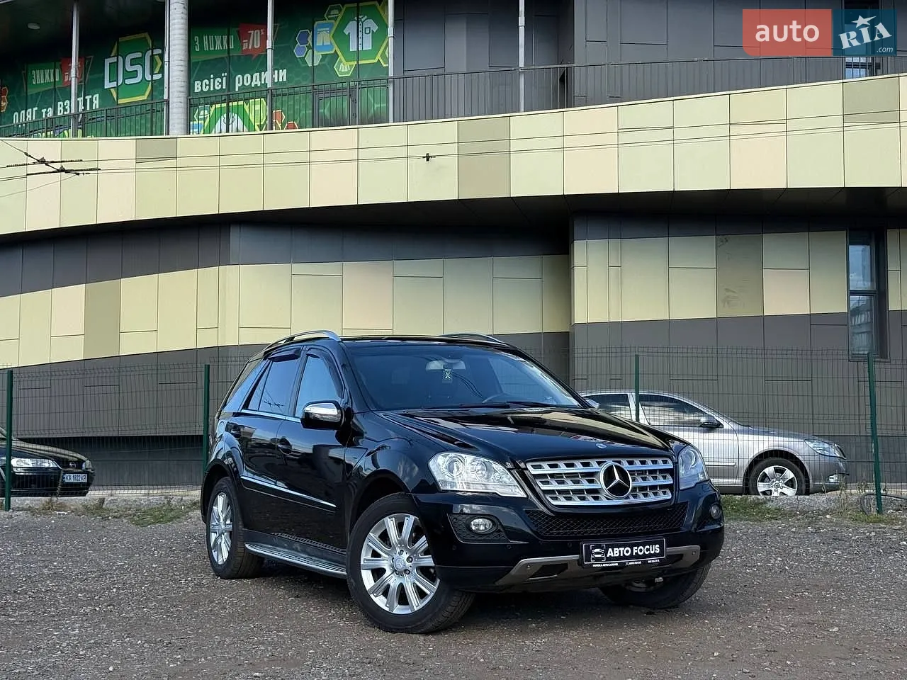 Mercedes-Benz M-Class, 2009