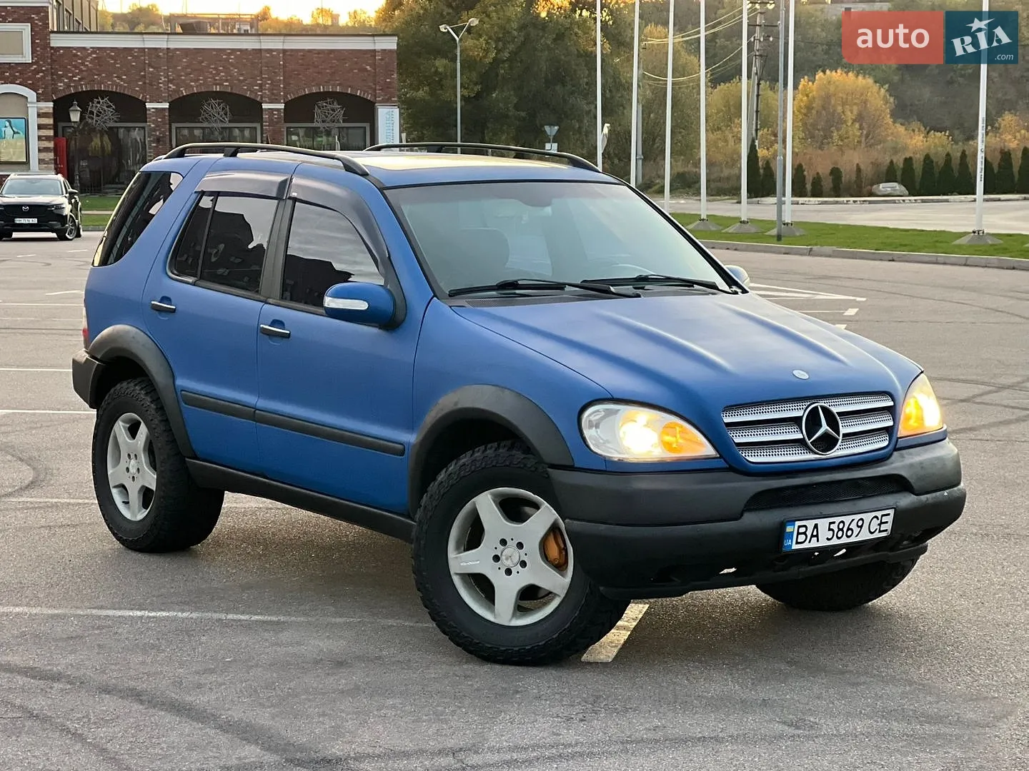 Mercedes-Benz M-Class, 2002
