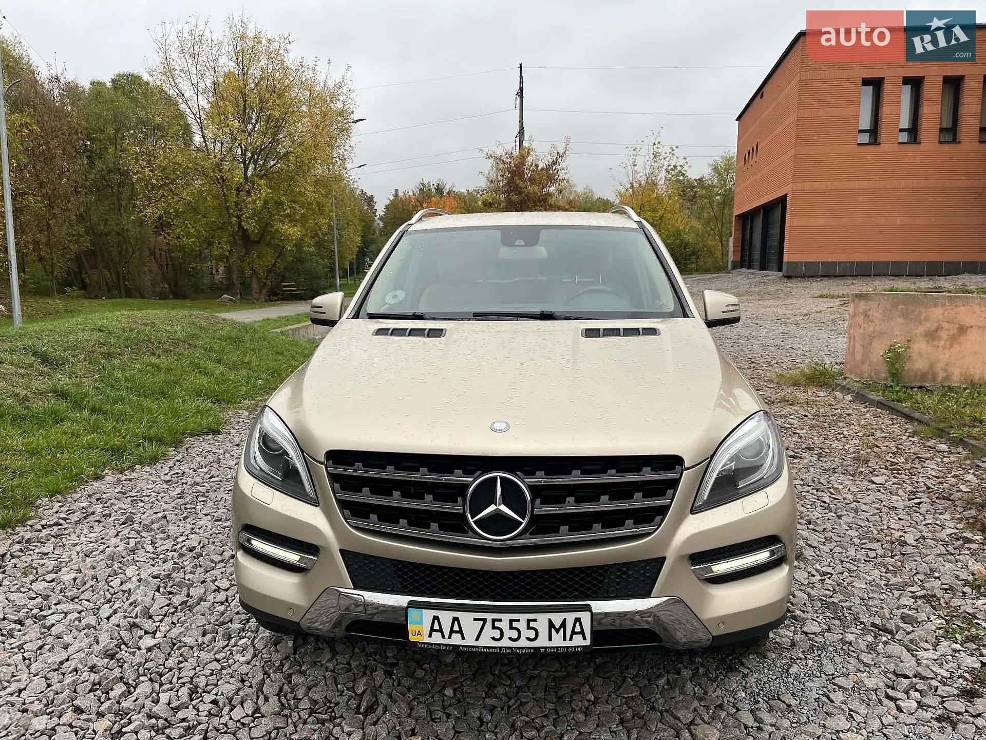 Mercedes-Benz M-Class, 2012