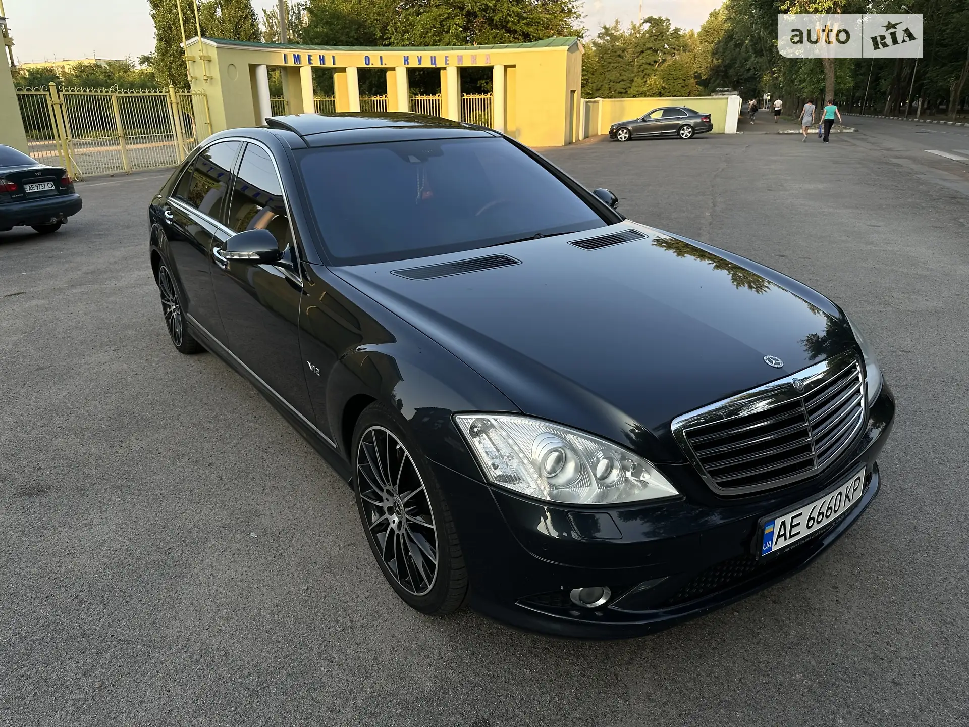 Mercedes-Benz S-Class, 2006