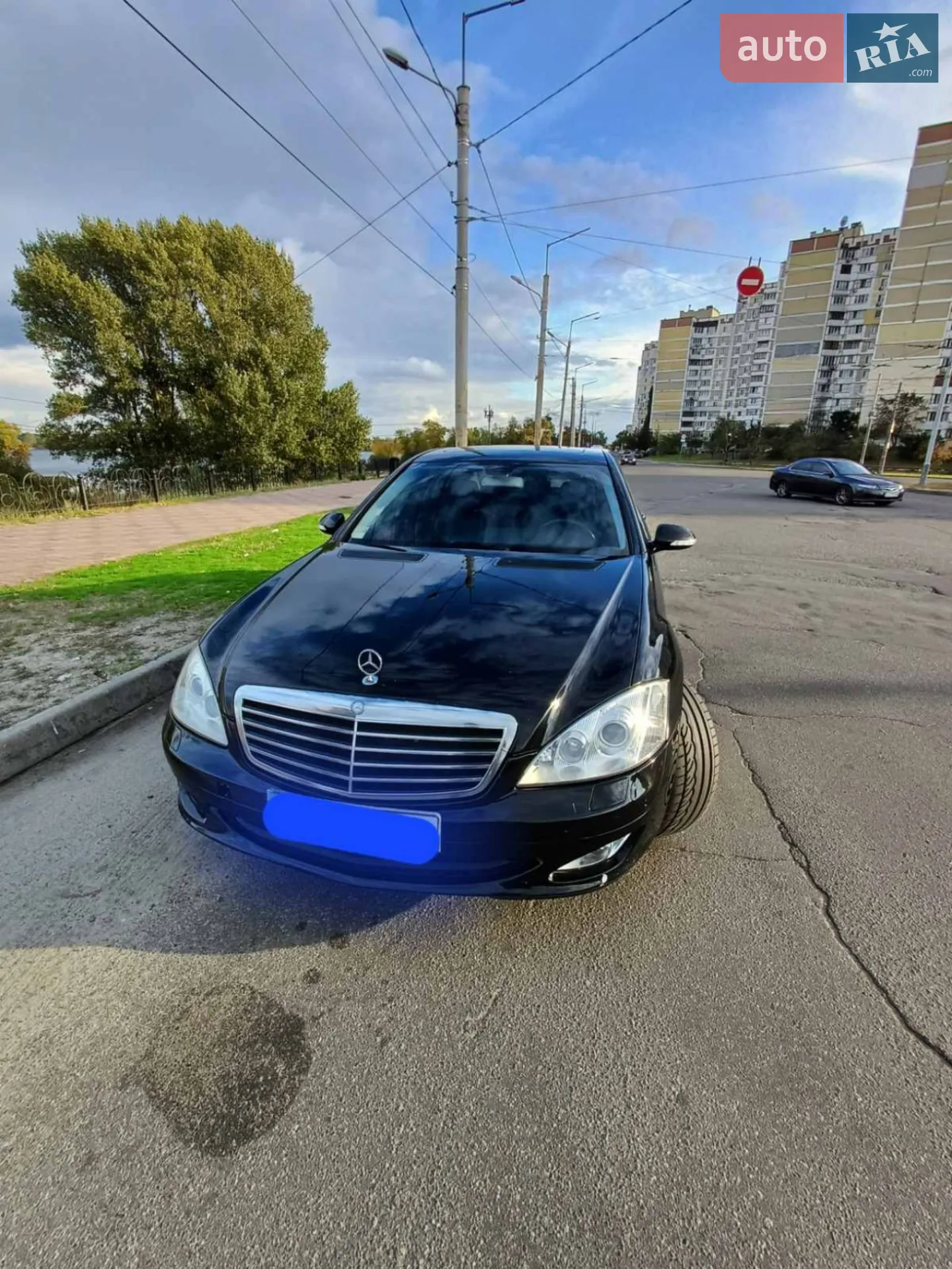 Mercedes-Benz S-Class, 2005