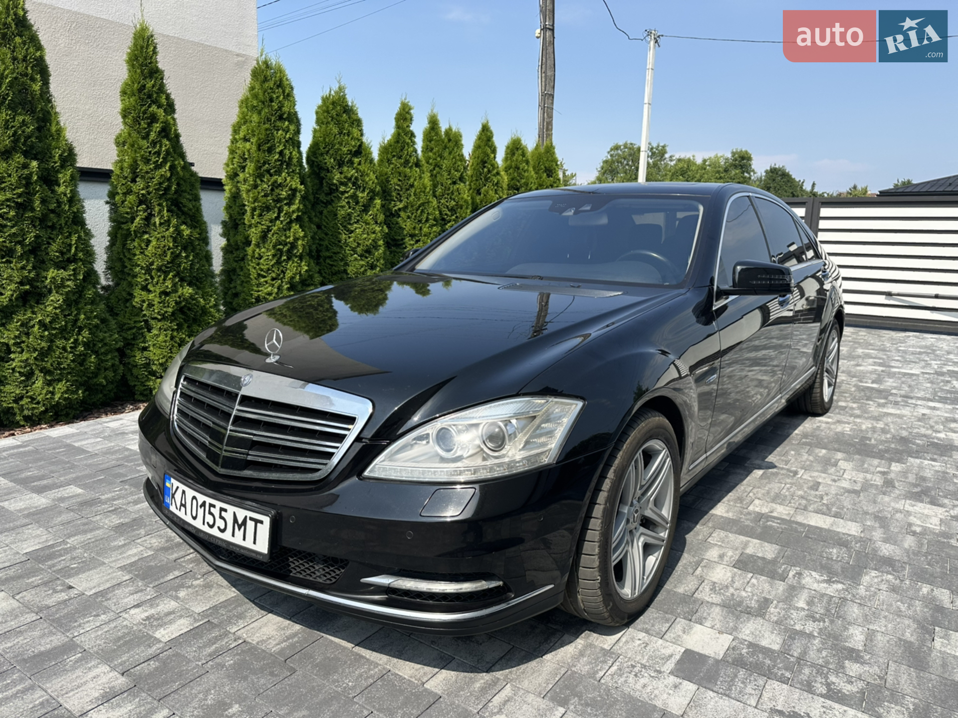 Mercedes-Benz S-Class, 2011