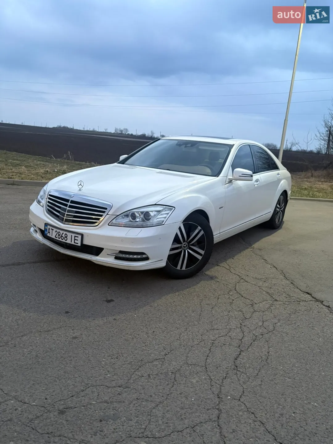 Mercedes-Benz S-Class, 2011
