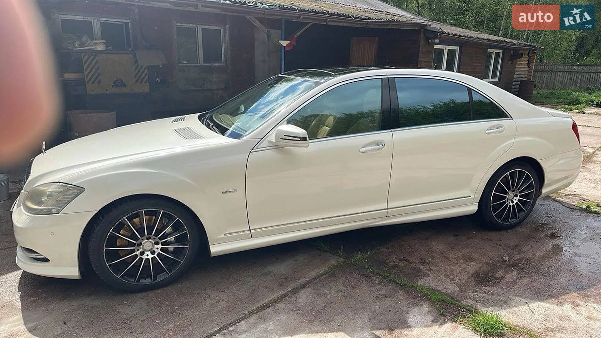 Mercedes-Benz S-Class, 2011
