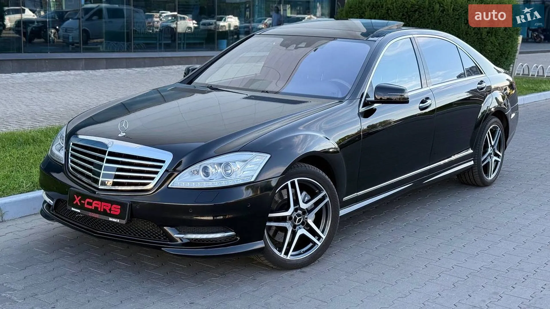Mercedes-Benz S-Class, 2010
