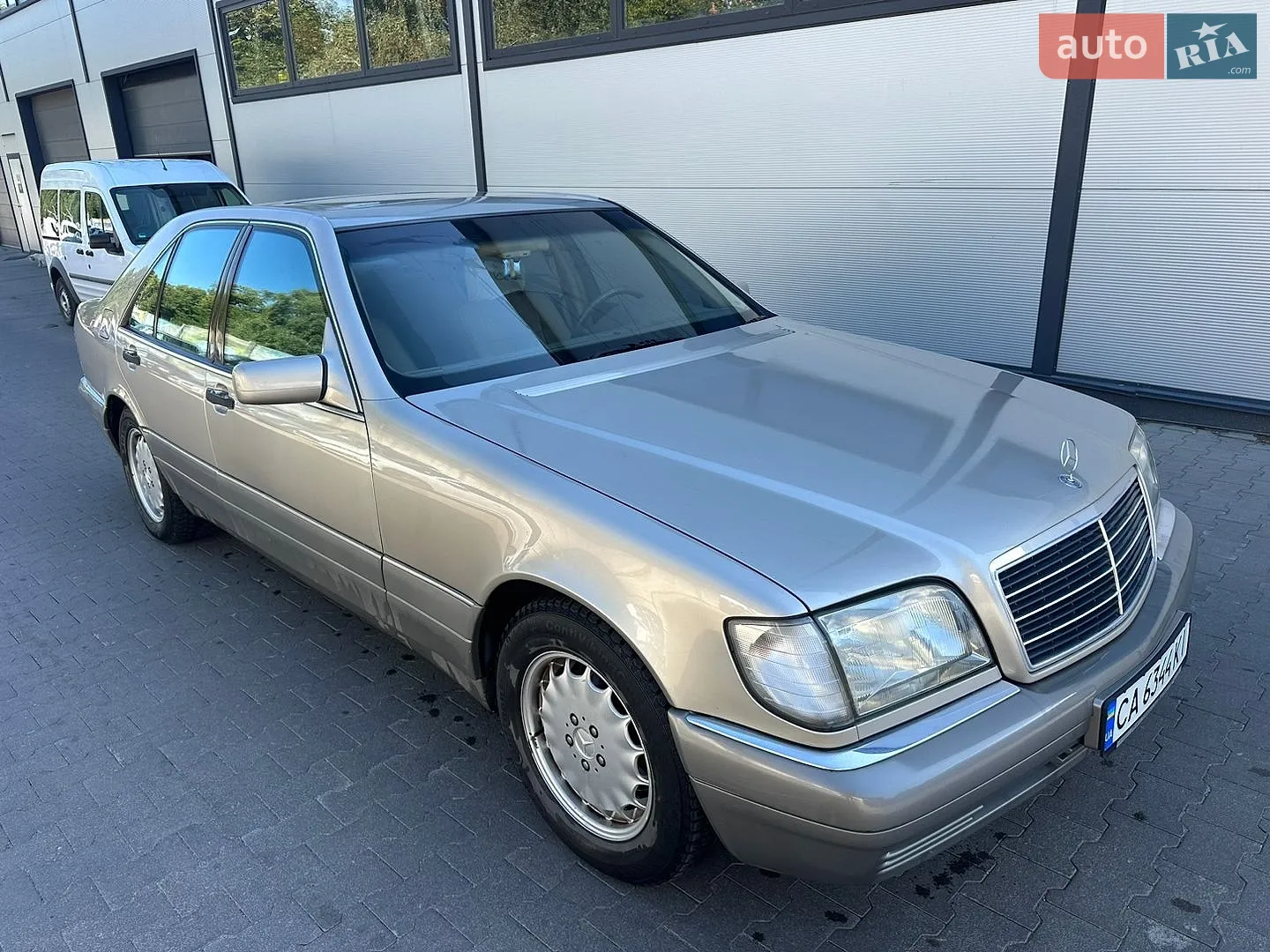 Mercedes-Benz S-Class, 1996