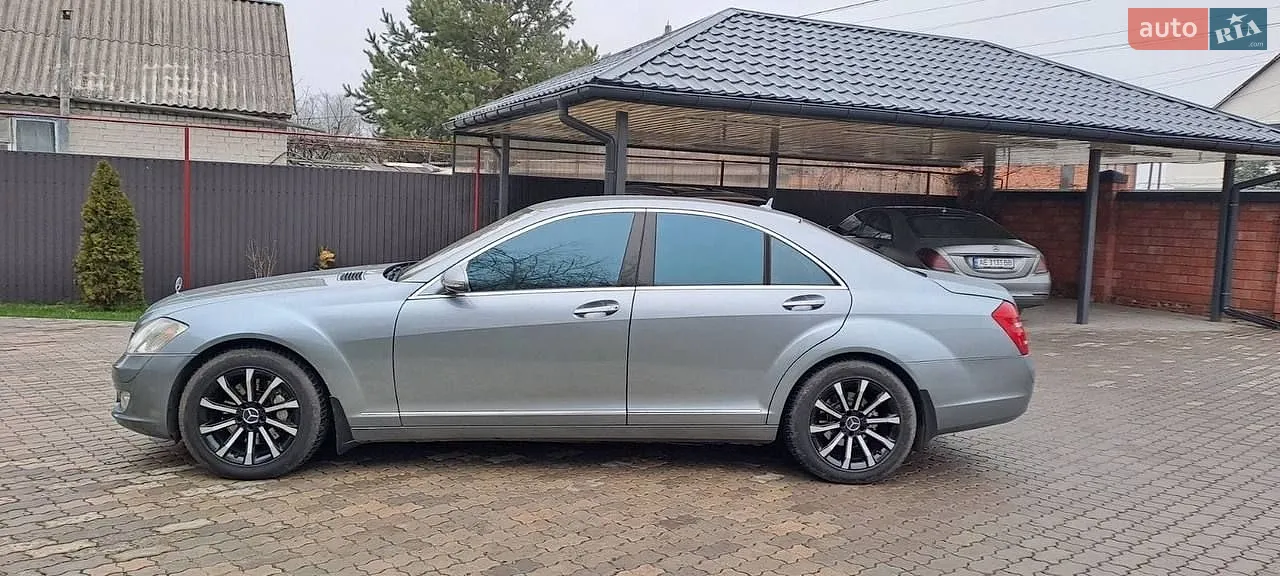 Mercedes-Benz S-Class, 2006