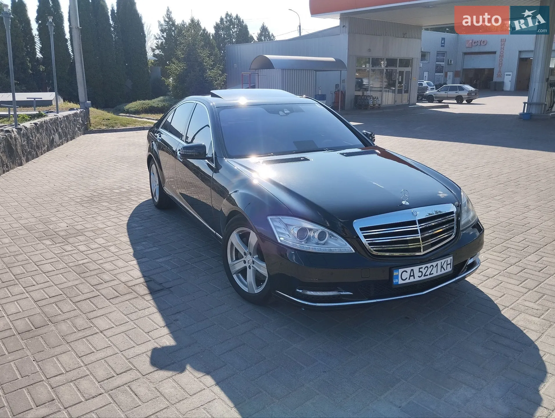 Mercedes-Benz S-Class, 2010