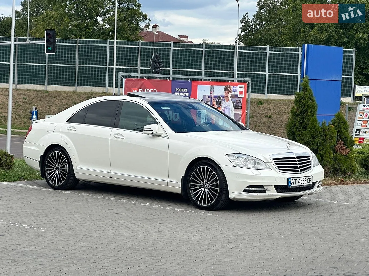 Mercedes-Benz S-Class, 2012