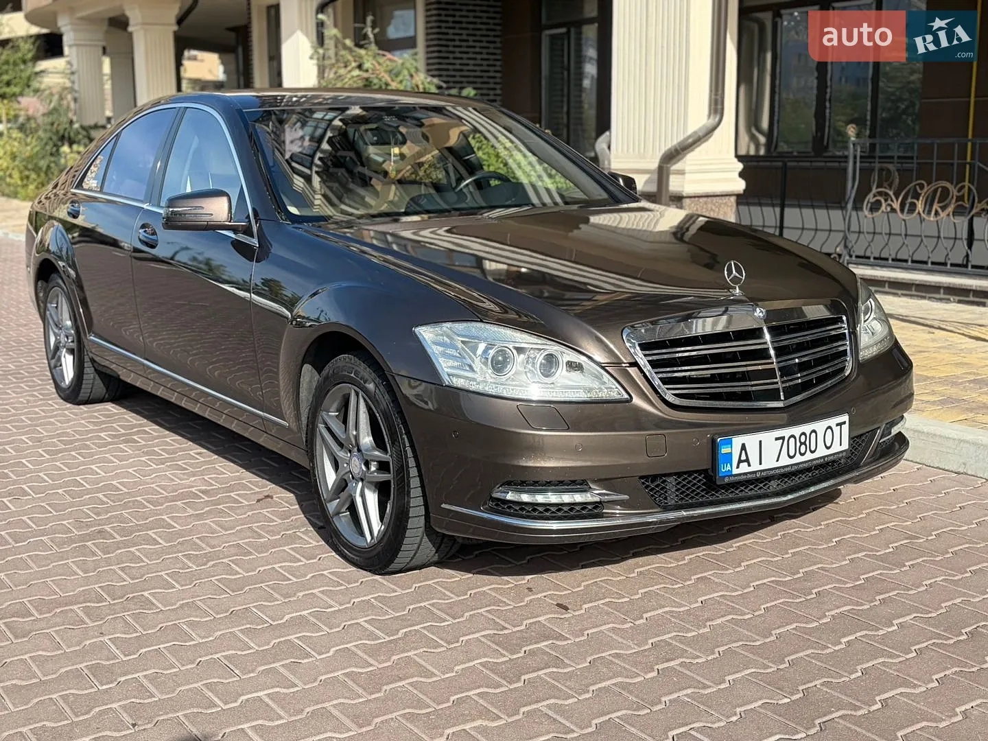 Mercedes-Benz S-Class, 2010