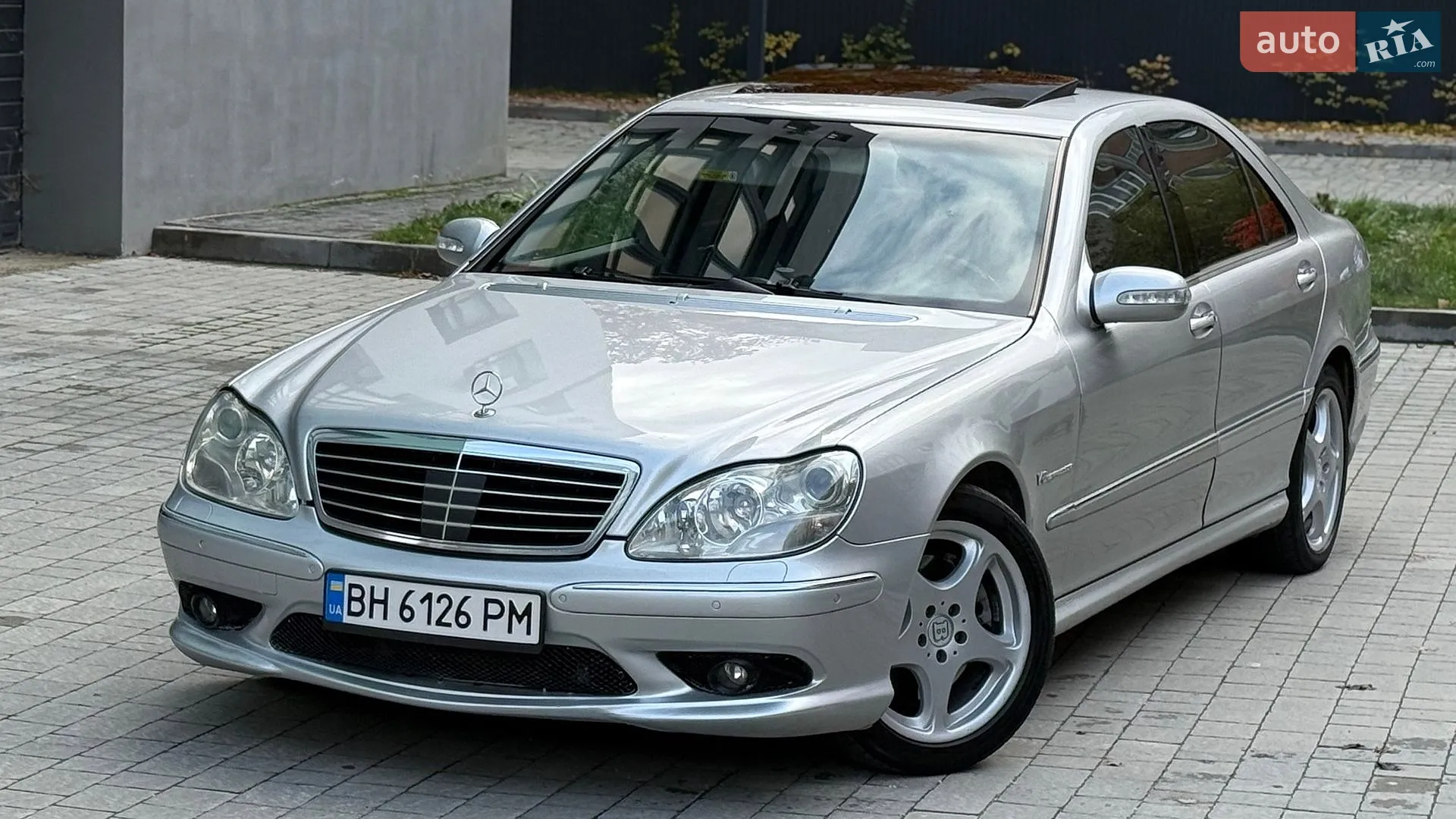 Mercedes-Benz S-Class, 2004