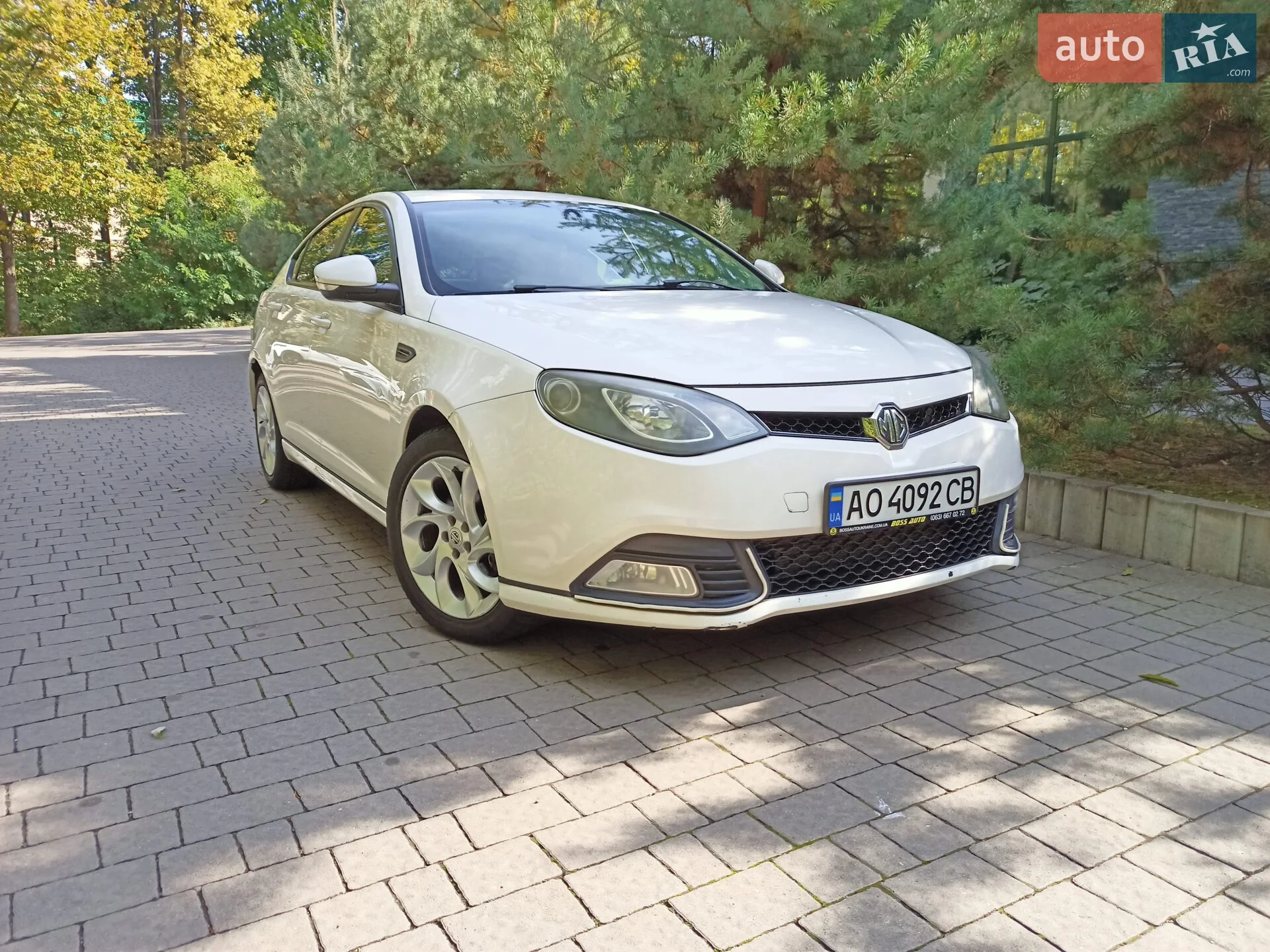 MG 6, 2012