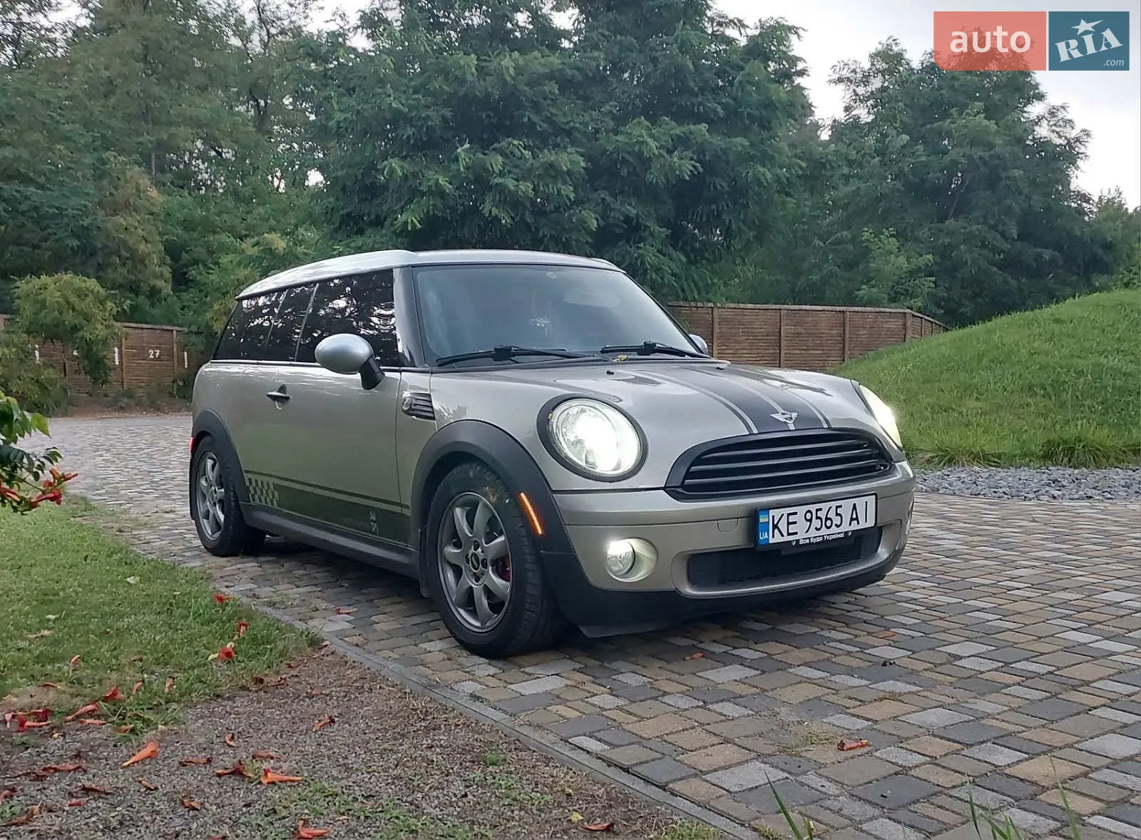 MINI Clubman, 2009