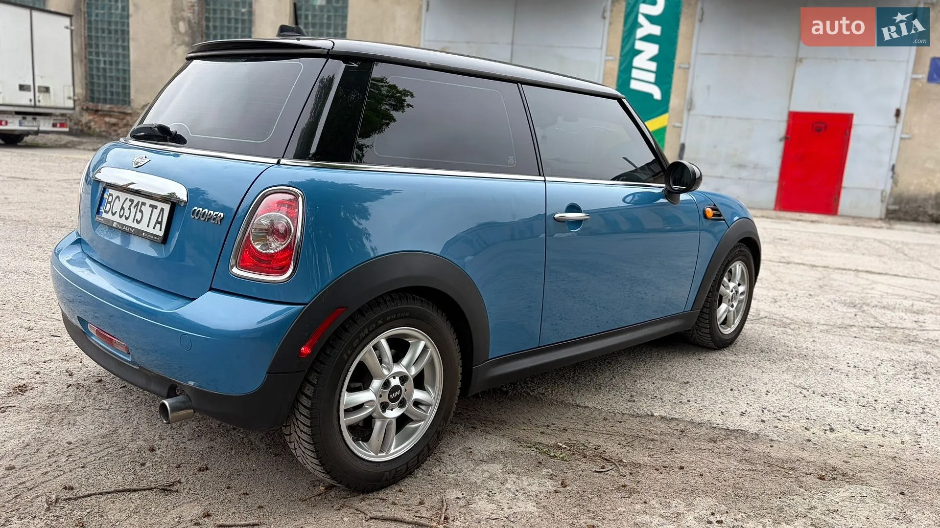 MINI Cooper, 2012