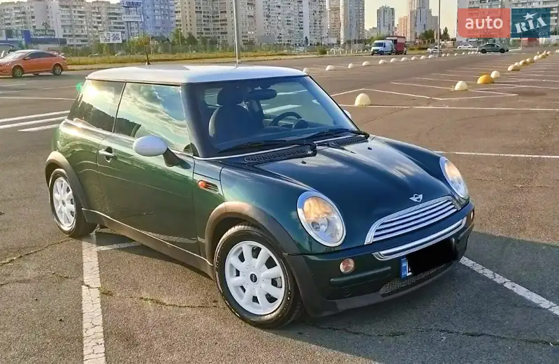 MINI Hatch, 2003