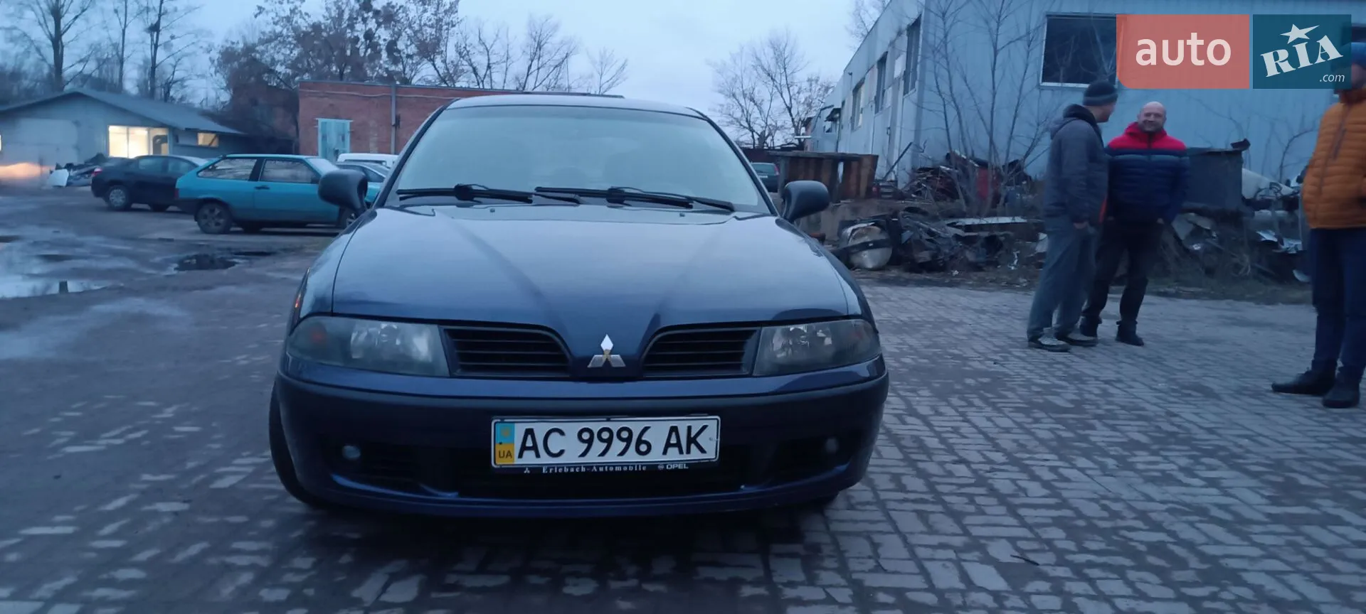 Mitsubishi Carisma, 2002