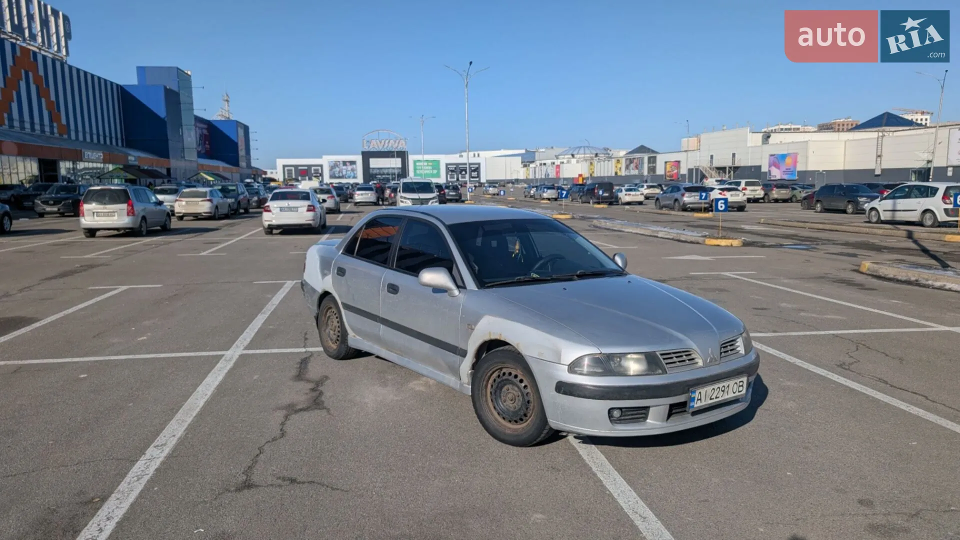 Mitsubishi Carisma, 2002