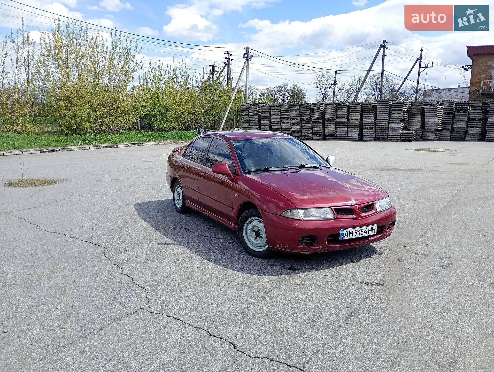 Mitsubishi Carisma, 1997