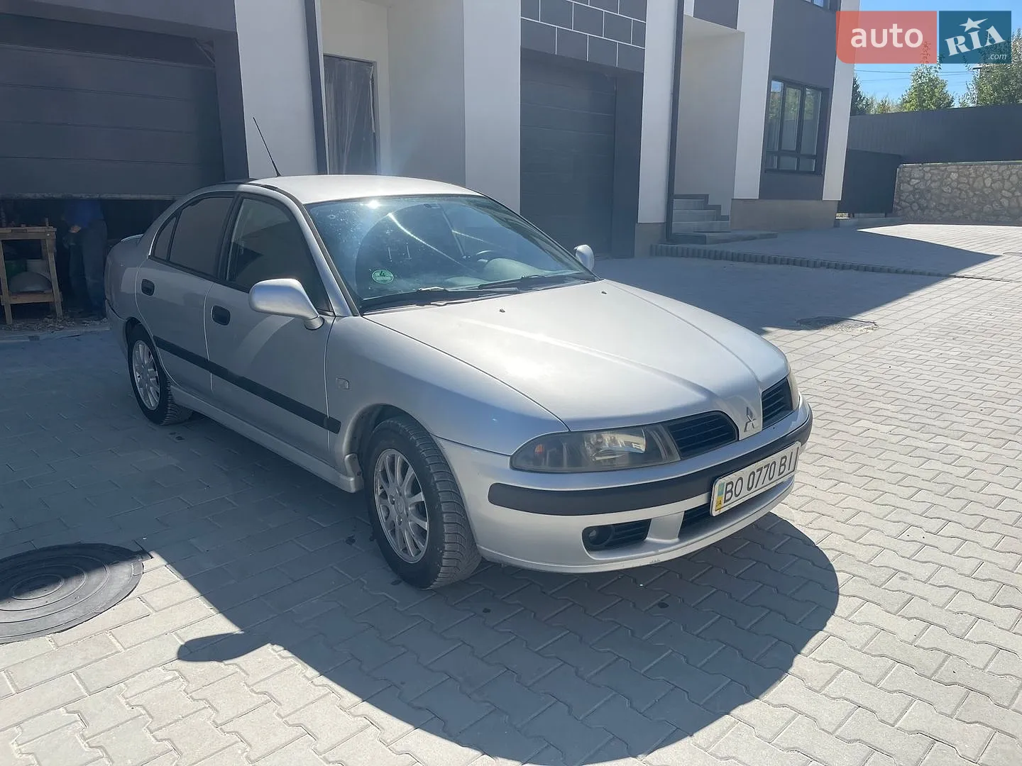 Mitsubishi Carisma, 2003
