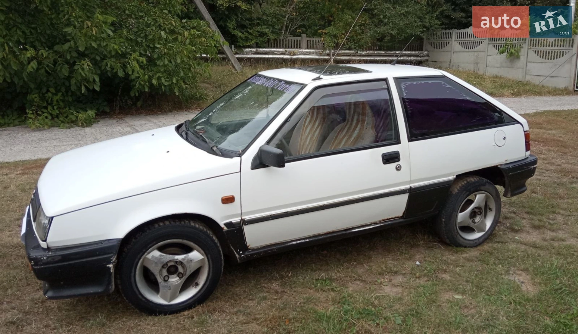 Mitsubishi Colt, 1988