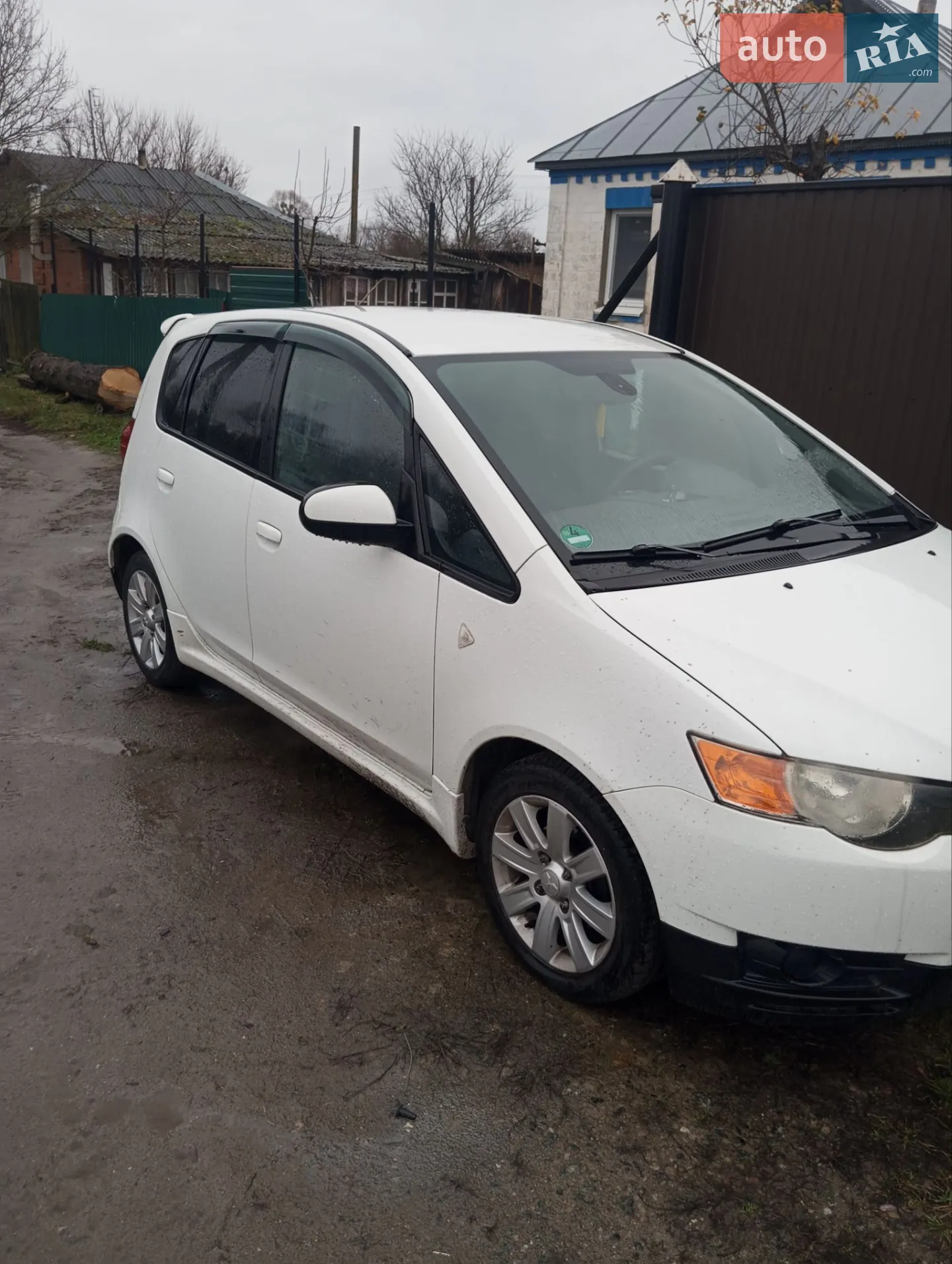 Mitsubishi Colt, 2010