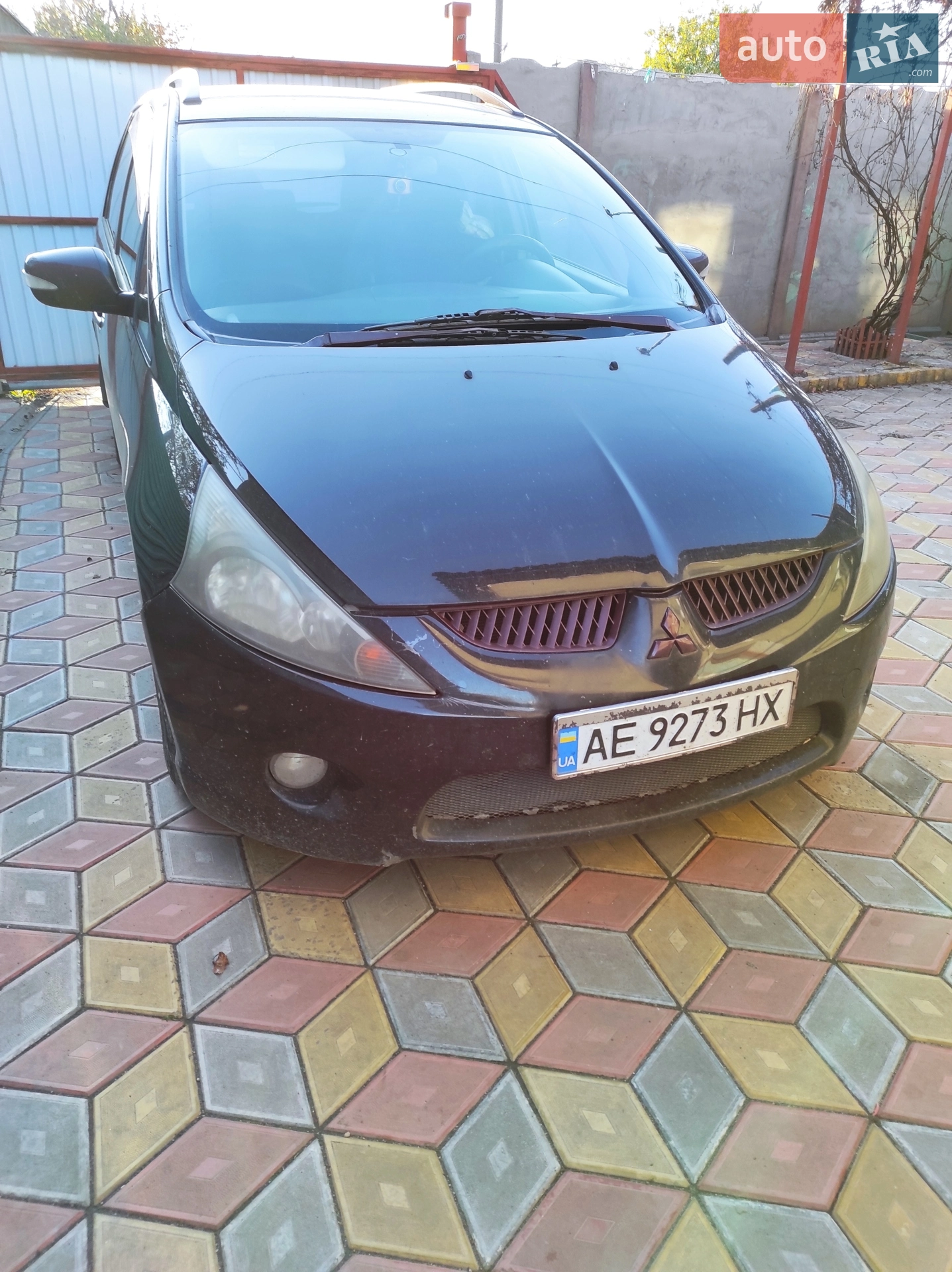Mitsubishi Grandis, 2005