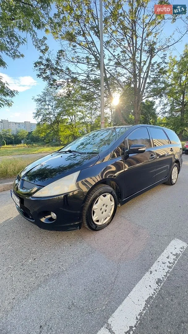 Mitsubishi Grandis, 2009