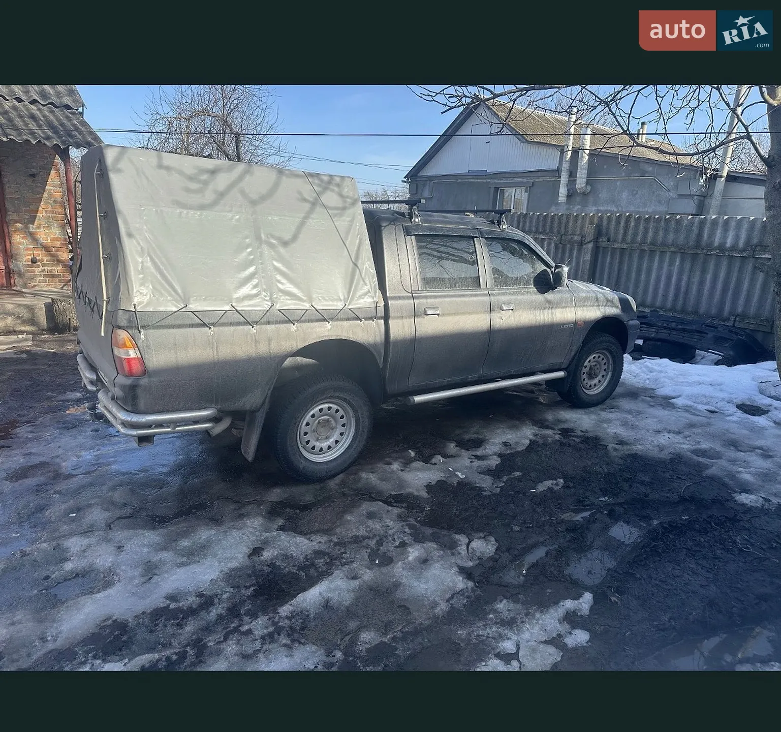 Mitsubishi L 200, 2002