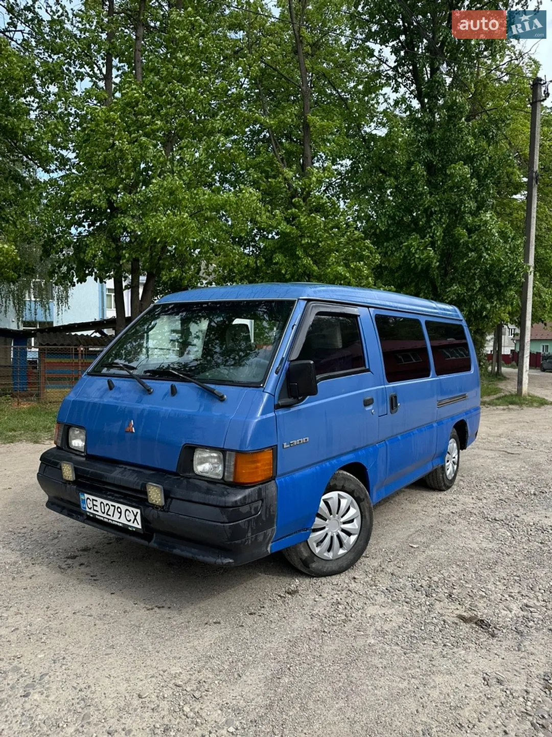 Mitsubishi L 300, 1999