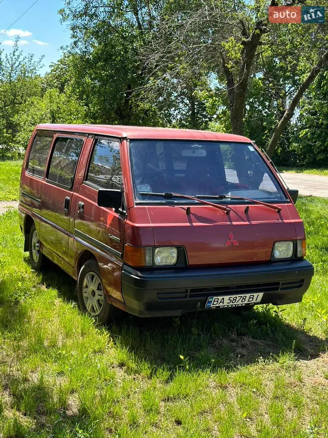 Mitsubishi L 300, 1987