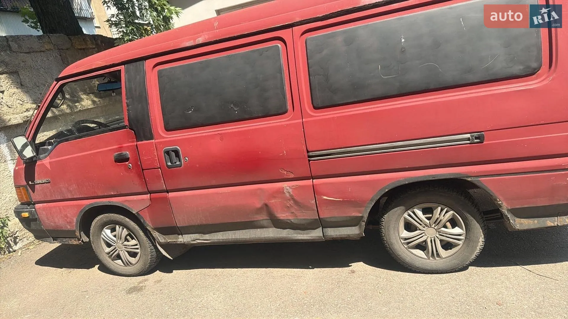 Mitsubishi L 300, 1996