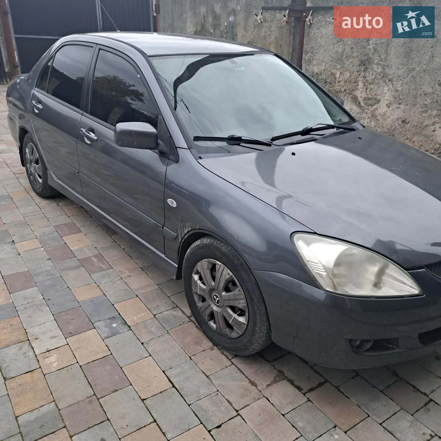 Mitsubishi Lancer, 2004