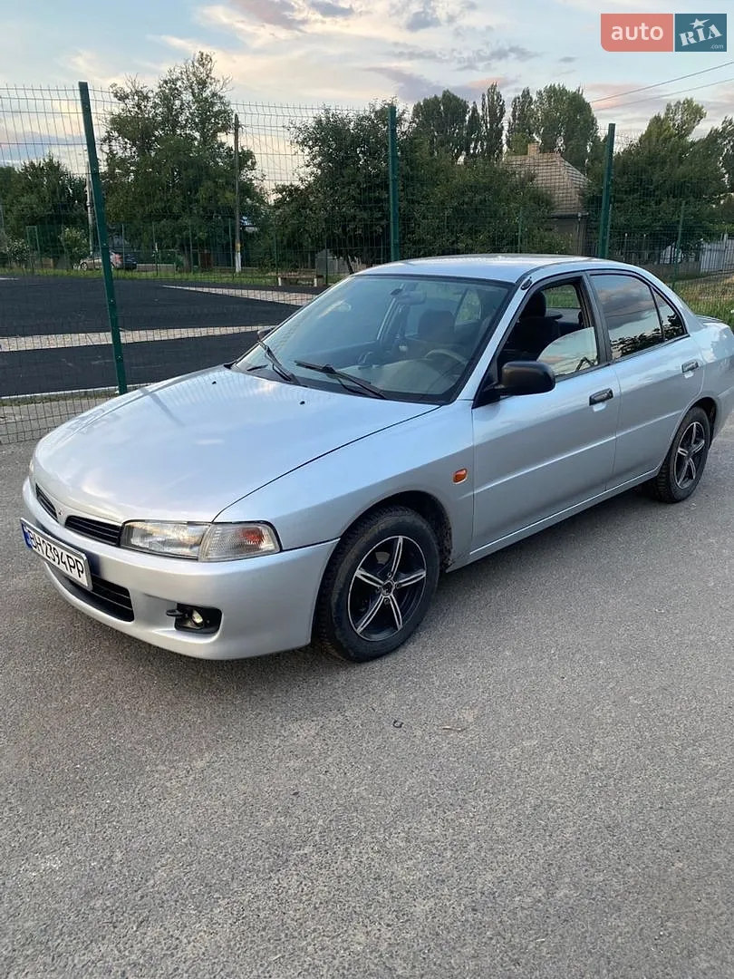 Mitsubishi Lancer, 1996