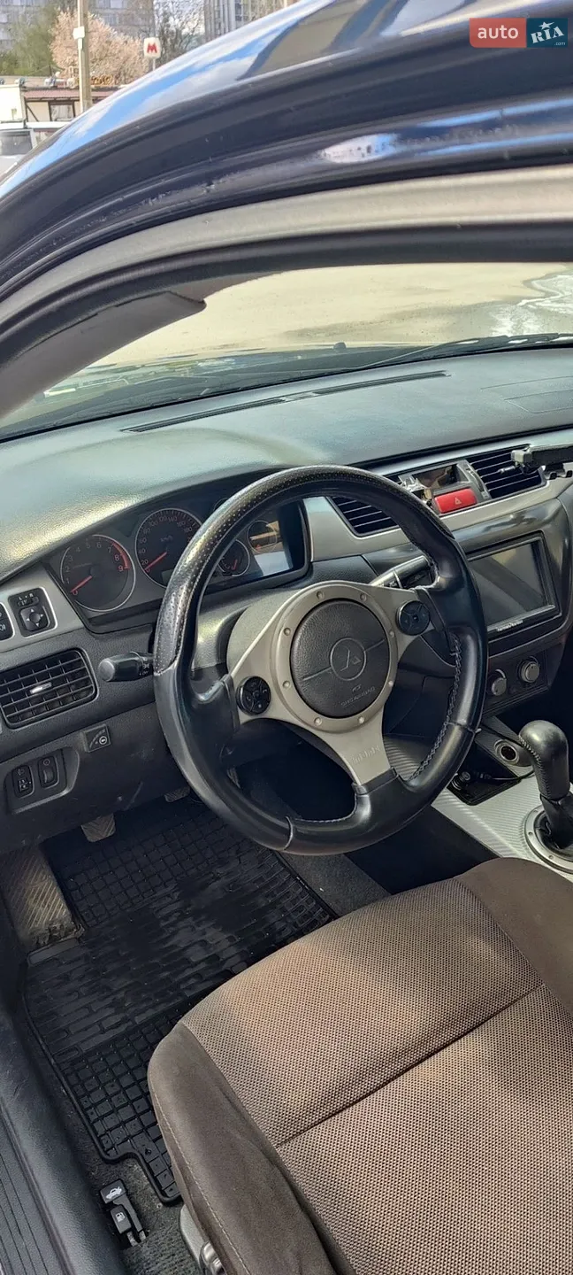 Mitsubishi Lancer, 2004